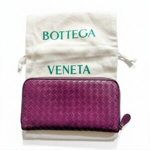 Bottega Veneta Intrecciato Zip Around Leather Wallet EUC!